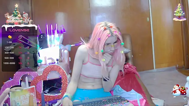 Snapshot of Skinygirl chatting on 01-24-25, 03:54 Skinygirl online show from 01-24-25, 03:54