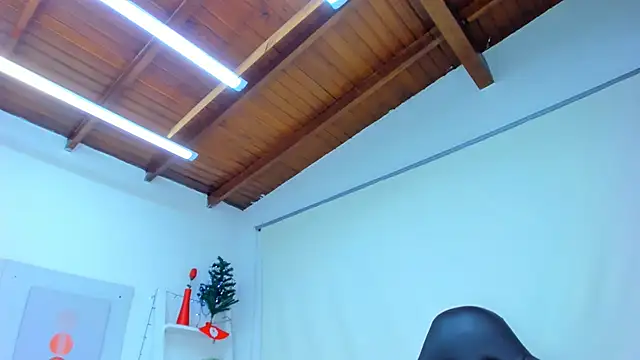 AlessiaMarcu- online show from 12-04-24, 10:57