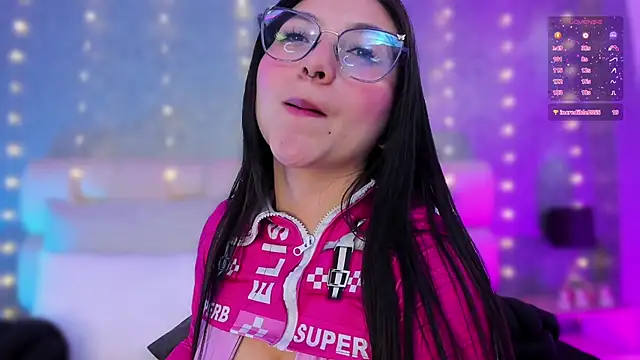 lucy neil online show from 01-07-25, 10:08