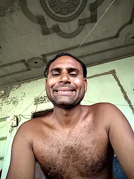 Snapshot of Maneeshpoppy chatting on 05-05-26, 03:03 Maneeshpoppy online show from 05-05-26, 03:03