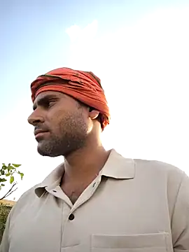 Snapshot of Maneeshpoppy chatting on 05-09-26, 01:11 Maneeshpoppy online show from 05-09-26, 01:11