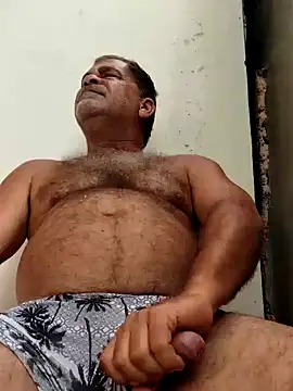 Snapshot of Peludo173317 chatting on 12-27-24, 01:07 Peludo173317 online show from 12-27-24, 01:07