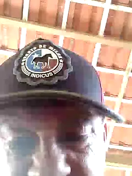 Snapshot of Peludo173317 chatting on 02-14-25, 01:40 Peludo173317 online show from 02-14-25, 01:40