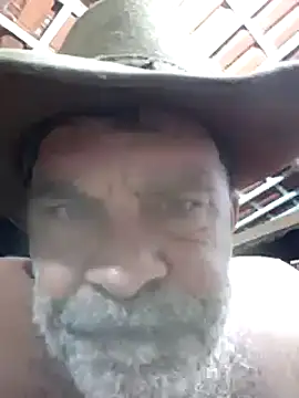 Snapshot of Peludo173317 chatting on 03-21-25, 01:45 Peludo173317 online show from 03-21-25, 01:45