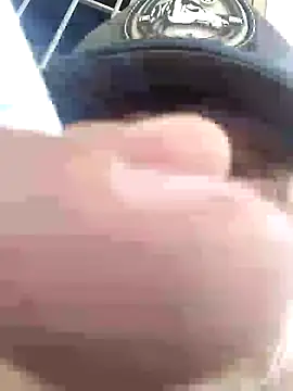 Snapshot of Peludo173317 chatting on 09-21-25, 01:57 Peludo173317 online show from 09-21-25, 01:57