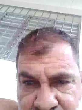 Snapshot of Peludo173317 chatting on 09-30-25, 06:24 Peludo173317 online show from 09-30-25, 06:24