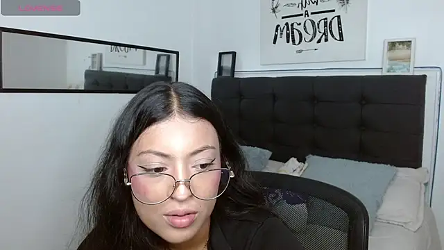 vaness weet online show from 11-02-25, 08:00