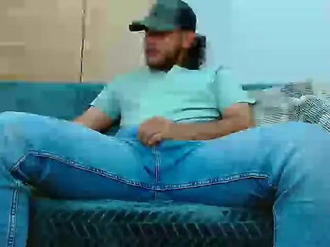 tuyo1995 online show from 09-18-25, 02:02