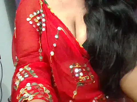 Snapshot of Roopshikha39 chatting on 10-01-25, 06:47 Roopshikha39 online show from 10-01-25, 06:47