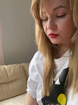 Lady  Maria online show from 04-09-26, 02:33