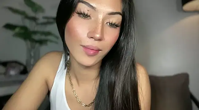 Snapshot of Bella_Gordon chatting on 02-14-25, 09:03 Bella Gordon online show from 02-14-25, 09:03