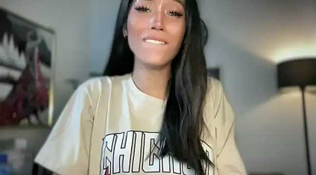 Snapshot of Bella_Gordon chatting on 02-23-25, 03:08 Bella Gordon online show from 02-23-25, 03:08