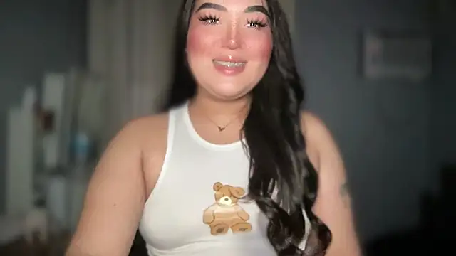 Snapshot of MissCataleyaxxx chatting on 11-21-25, 01:04 MissCataleyaxxx online show from 11-21-25, 01:04