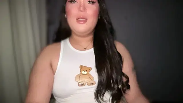 Snapshot of MissCataleyaxxx chatting on 11-30-25, 01:09 MissCataleyaxxx online show from 11-30-25, 01:09