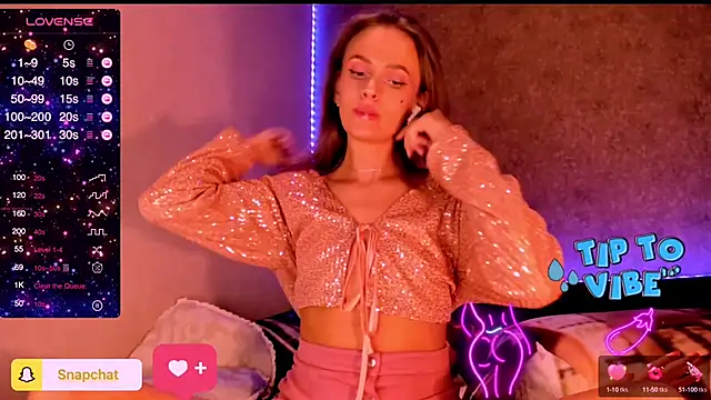 Snapshot of madina_taher chatting on 12-18-24, 10:13 madina taher online show from 12-18-24, 10:13