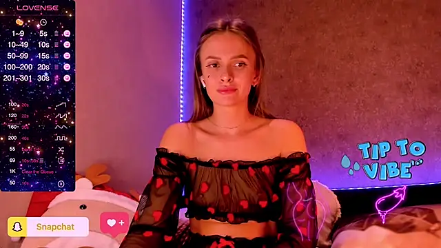 Snapshot of madina_taher chatting on 12-21-24, 10:19 madina taher online show from 12-21-24, 10:19