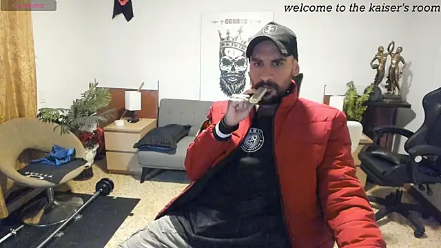 Snapshot of kaiser679_ chatting on 03-10-26, 12:26 kaiser679 online show from 03-10-26, 12:26