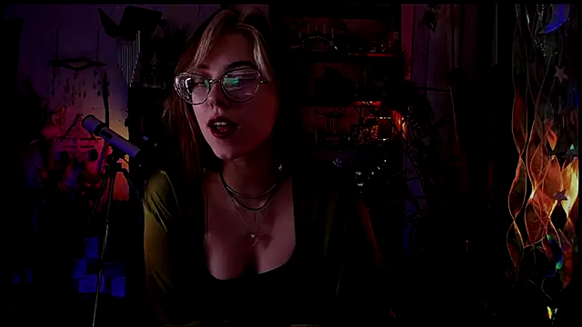 Scarlett Wanner online show from 12-03-24, 08:06