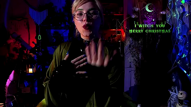 Scarlett Wanner online show from 12-28-24, 07:43