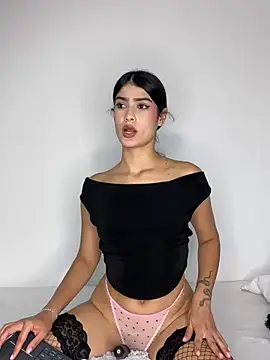 Snapshot of thebestass19 chatting on 12-14-24, 11:01 thebestass19 online show from 12-14-24, 11:01