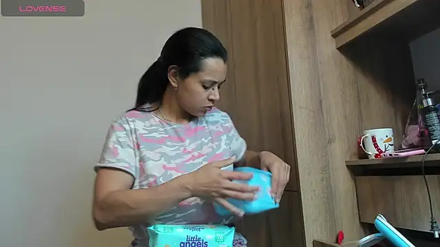 Bessie32 online show from 03-10-25, 12:37