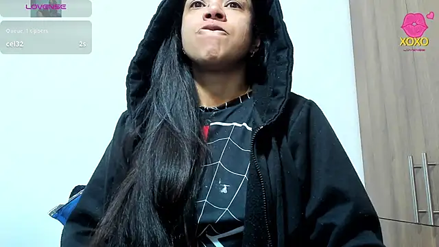 Bessie32 online show from 11-28-25, 10:07