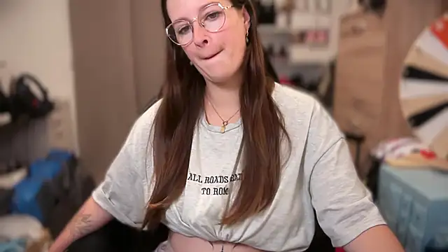 Amai Live online show from 10-04-25, 06:33