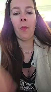 Amai Live online show from 04-26-26, 08:23