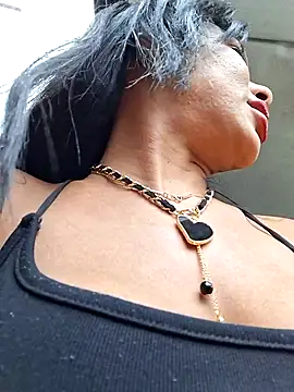 Doll Loren online show from 09-12-25, 05:02