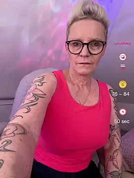 German Milf online show from 04-23-26, 01:02