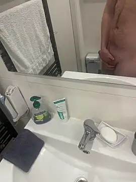 Snapshot of ginger_fun chatting on 03-04-25, 10:05 ginger fun online show from 03-04-25, 10:05