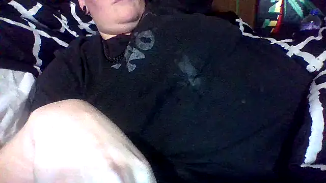 Mhunt666 online show from 03-08-26, 05:28