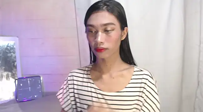 ToKeNa online show from 01-24-25, 01:03