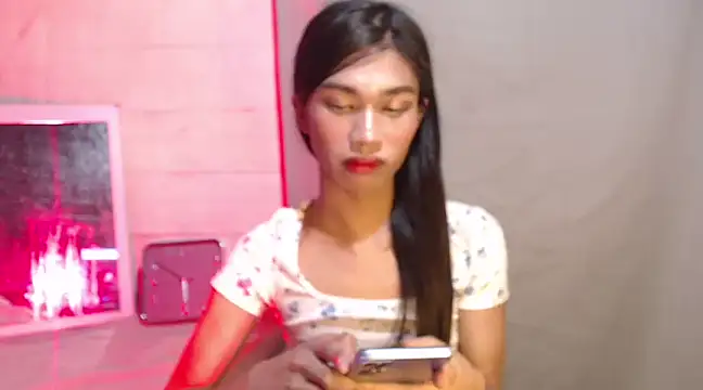 ToKeNa online show from 01-24-25, 04:05