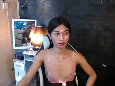 ToKeNa online show from 03-13-25, 04:38