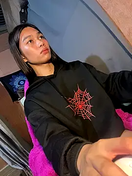 ToKeNa online show from 09-28-25, 02:00