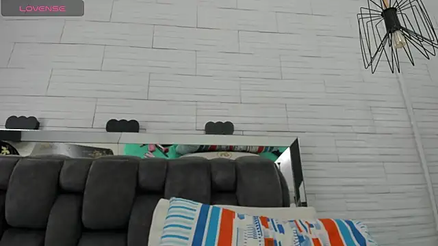 allice green online show from 04-24-26, 01:19