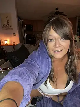 cowgirlc online show from 02-19-25, 03:28