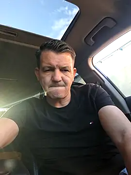 Hakocity2200 online show from 10-30-25, 01:56