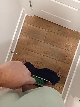 Snapshot of Mark_Dad chatting on 01-10-26, 12:29 Mark Dad online show from 01-10-26, 12:29