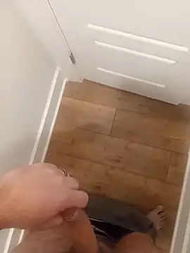 Snapshot of Mark_Dad chatting on 02-08-26, 11:46 Mark Dad online show from 02-08-26, 11:46