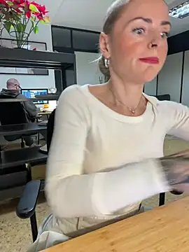 EmaSalis online show from 01-04-25, 12:38