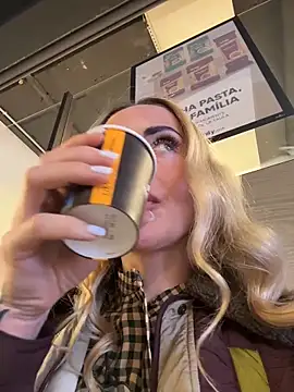 EmaSalis online show from 03-06-26, 08:22