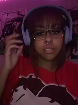 N1NT3NDH03 online show from 04-01-26, 03:07