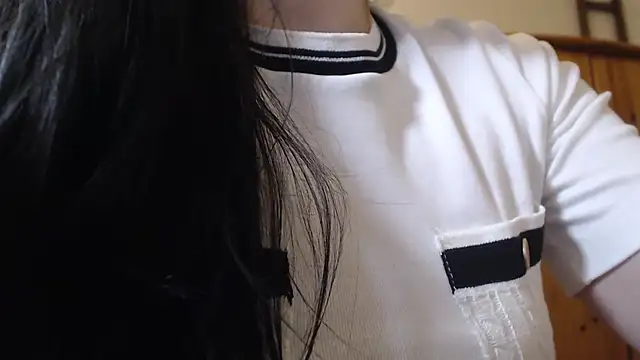 Lisakisss online show from 04-22-26, 06:20