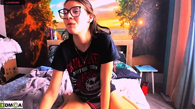 MollyLollipop online show from 01-11-25, 06:14