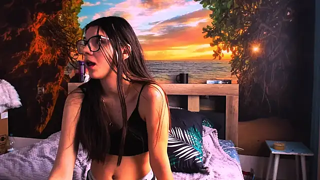 MollyLollipop online show from 01-19-25, 07:57