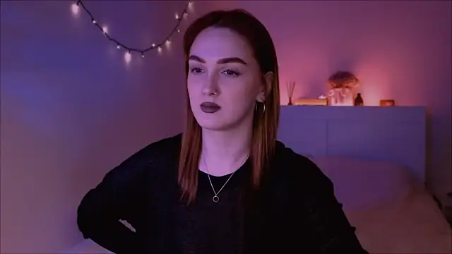 LilyFarey online show from 02-09-25, 04:07