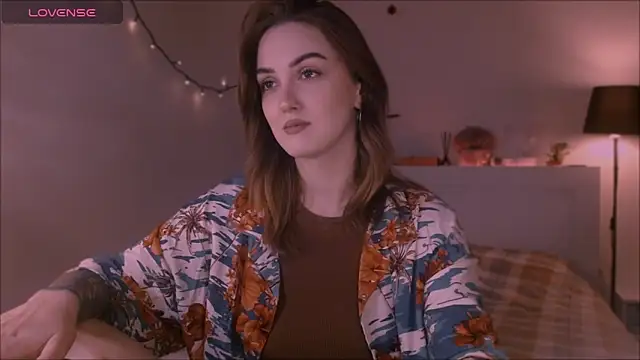 LilyFarey online show from 10-10-25, 05:01