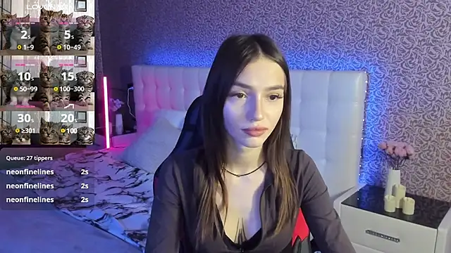 SophieCatty online show from 02-05-25, 09:36